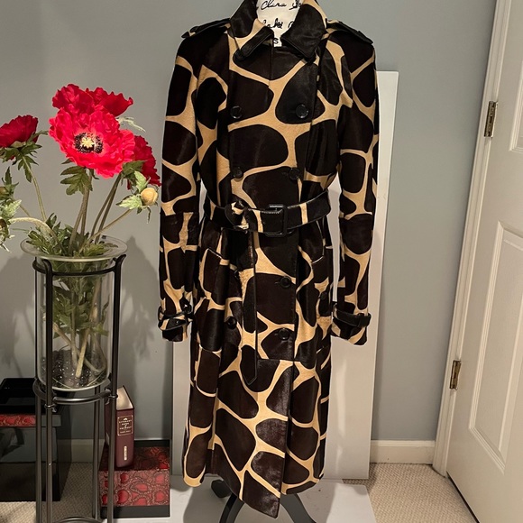 HOLD - Buberry Prorsum Giraffe Calf Hair Trench Coat, RARE, HTF Sz IT48, US6/8 - Picture 8 of 16